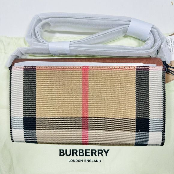 Burberry Hannah Envelope Wallet Crossbody Bag Nova Check Brown Tan NWT - Picture 5 of 15